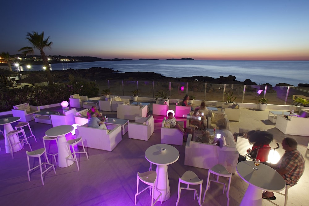 Aparthotel Nereida 39/45