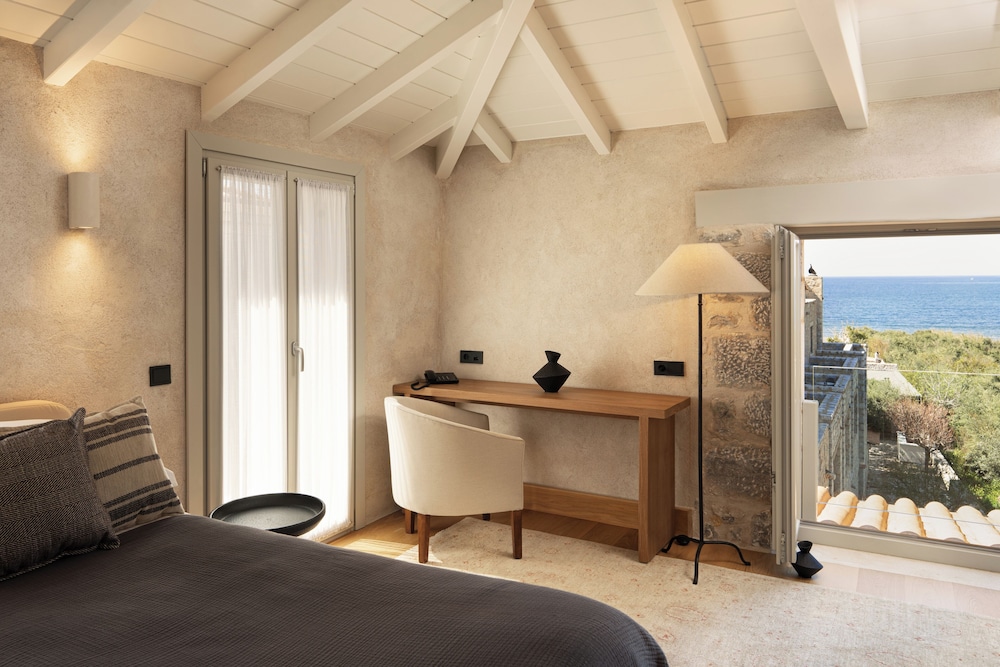 Porto Vitilo Boutique Hotel 4/48