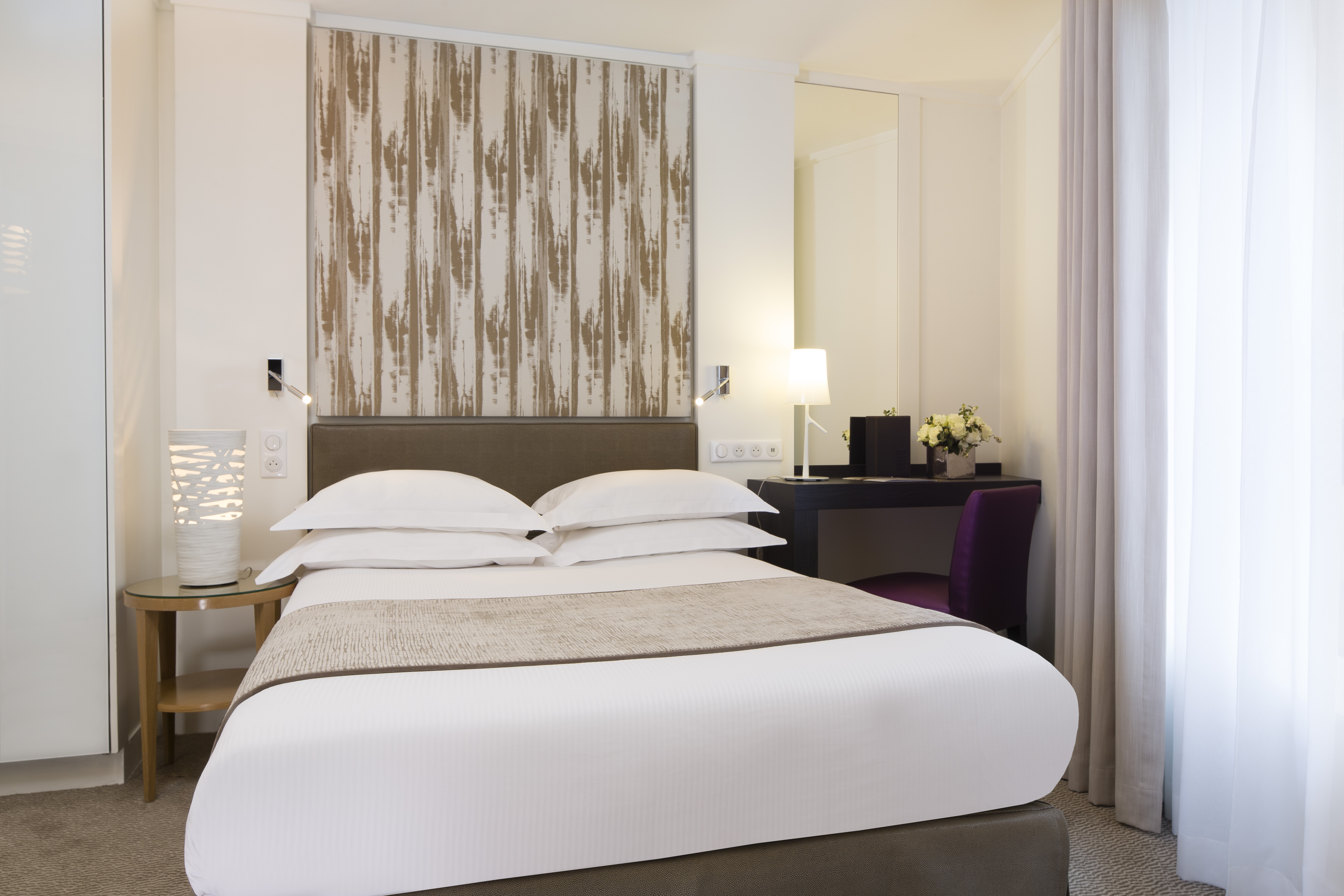 Room, Single