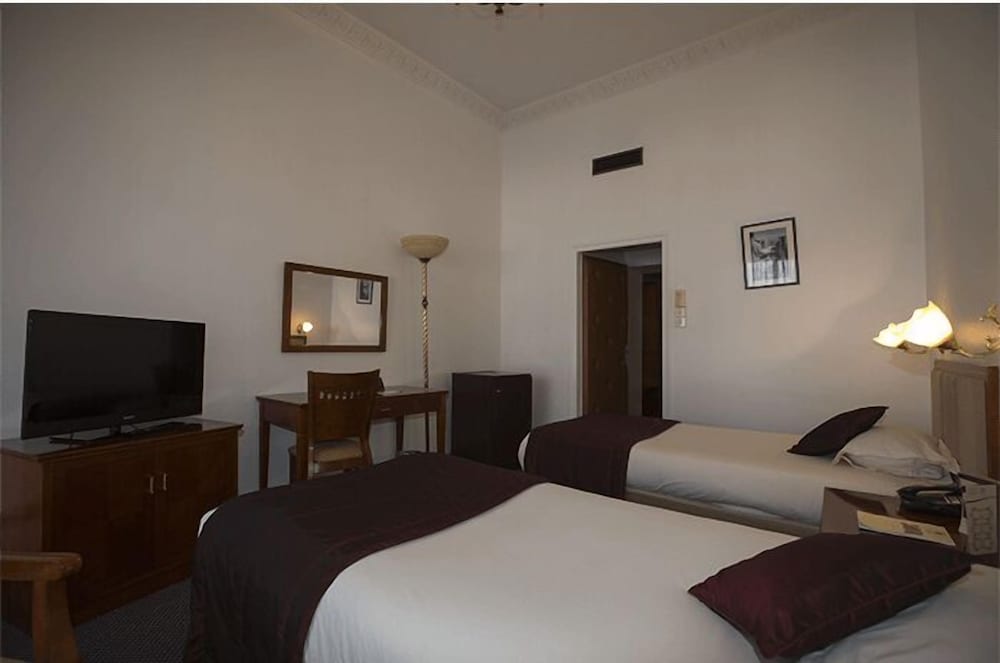 Hotel el Djazair 36/68