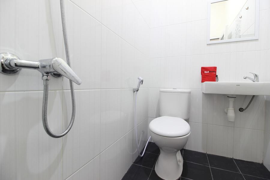 غرفة قياسية، Akur Hotel Malioboro 6/6