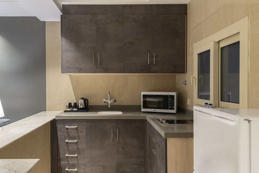 فندق انالة تبوك(Enala Hotel Apartments- Tabuk) 28/33
