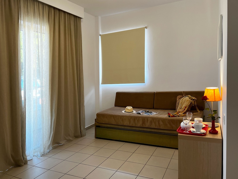 Caravel Apartment Hotel 22/44