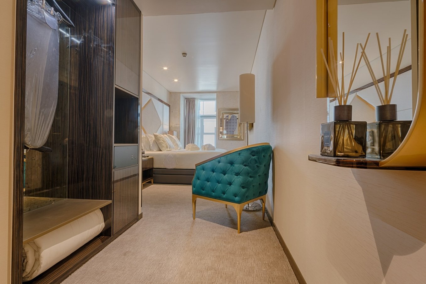 Meraprime Gold Design Hotel 48/57