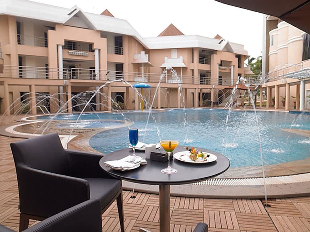 ROYAL ORCHID CENTRAL KIREETI 45/63