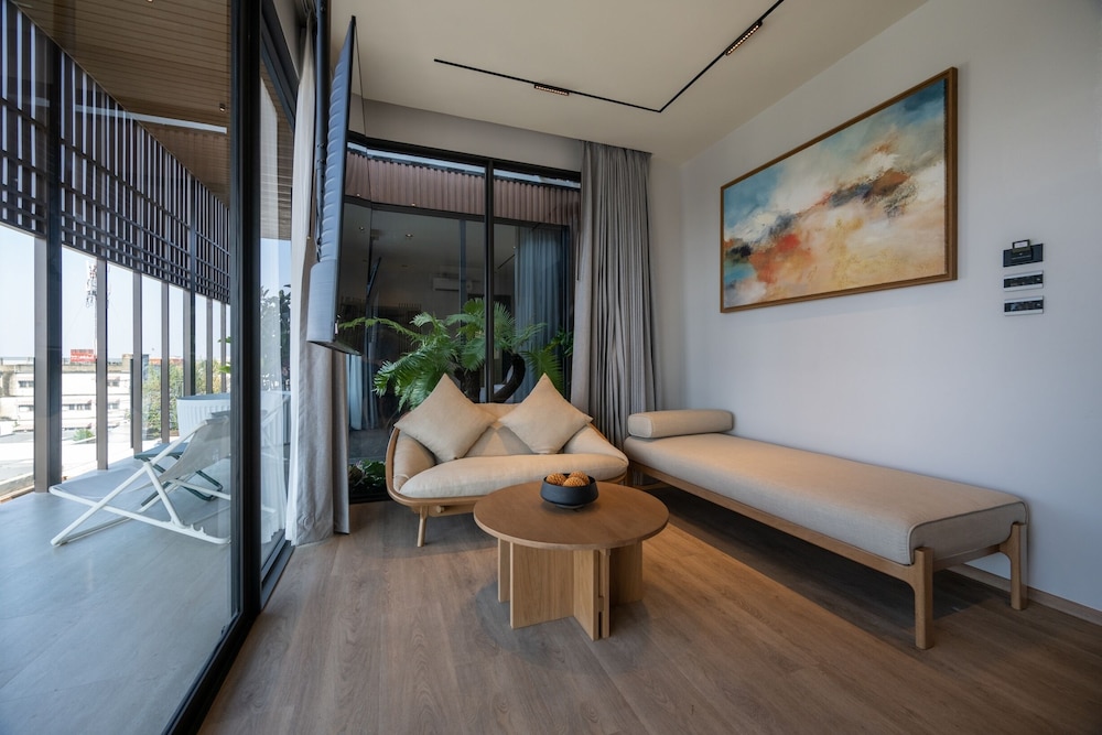 SHAN Villas Sukhumvit 48/70