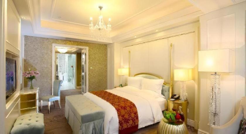 Jian Guo Hotel Yun Cheng 16/50