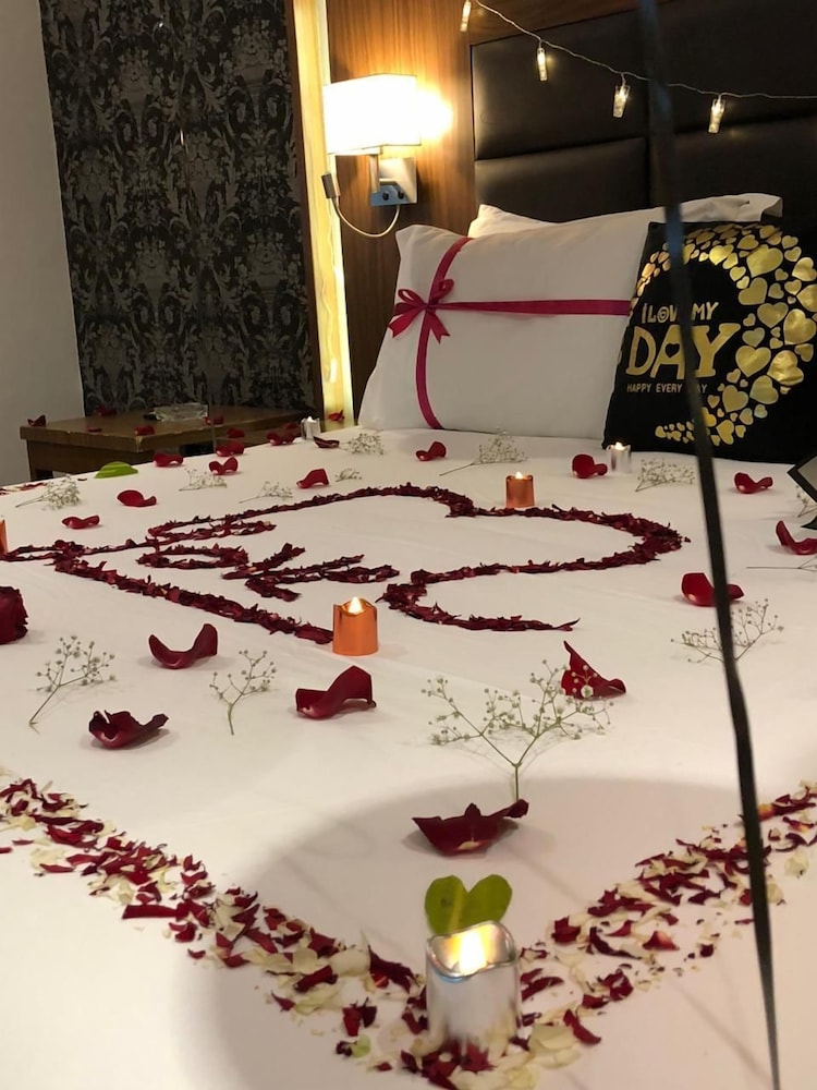 فندق تاج الوجه(Taj Al-Wajh Hotel) 14/32