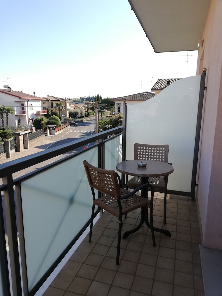 Hotel Clarin 14 By Dori 56/67