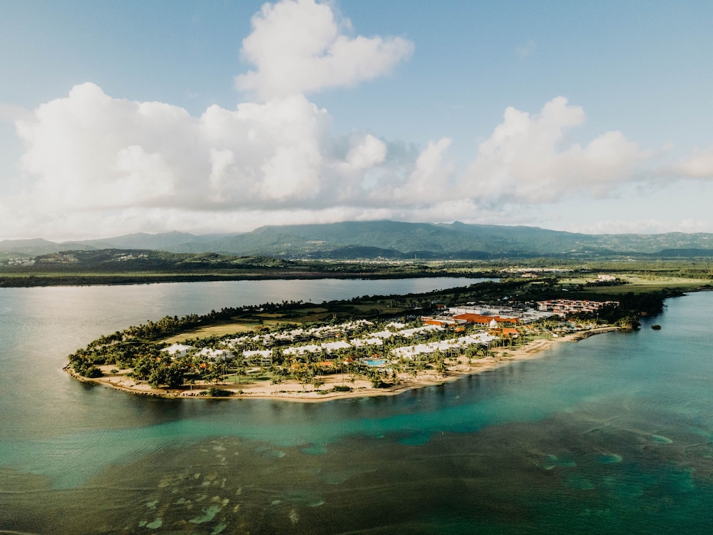Hyatt Regency Grand Reserve Puerto Rico 72/75