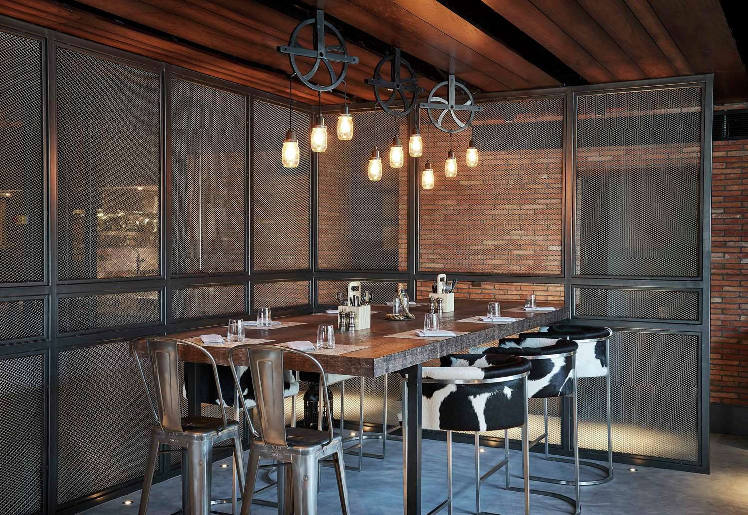restaurant cafeteria