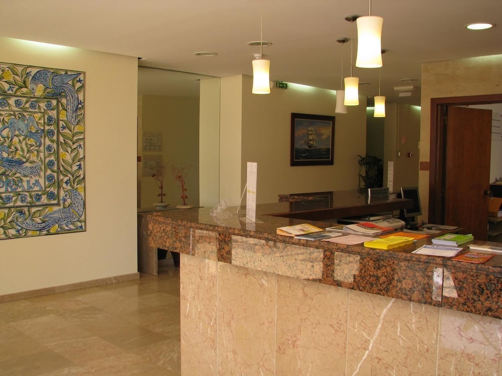 Avenida Praia 45/65