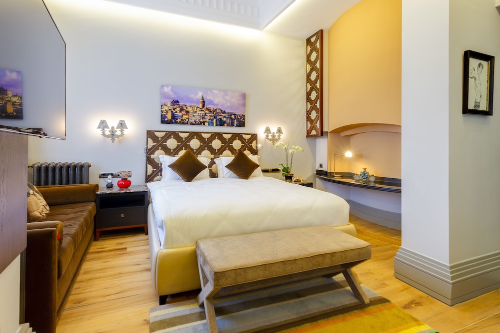 Ravouna 1906 Suites - Special Class Adults Only 19/45