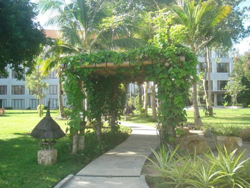 Bintang Flores Hotel 15/65