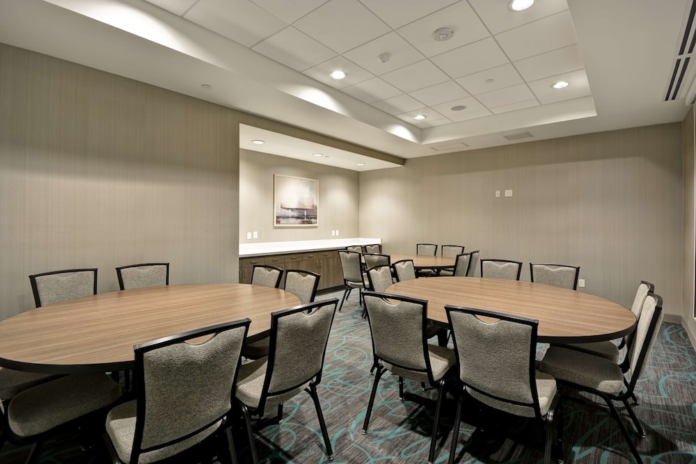 Home2 Suites by Hilton Perrysburg Levis Commons Toledo 47/51