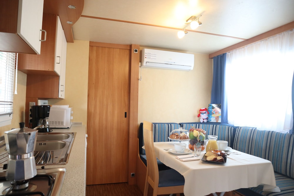 VELA BLU CAMPING VILLAGE 47/67