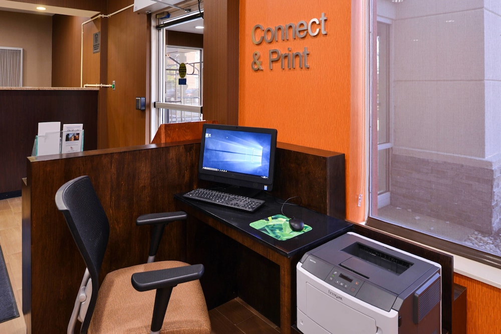 Fairfield Inn By Marriott Louisville North 42/58