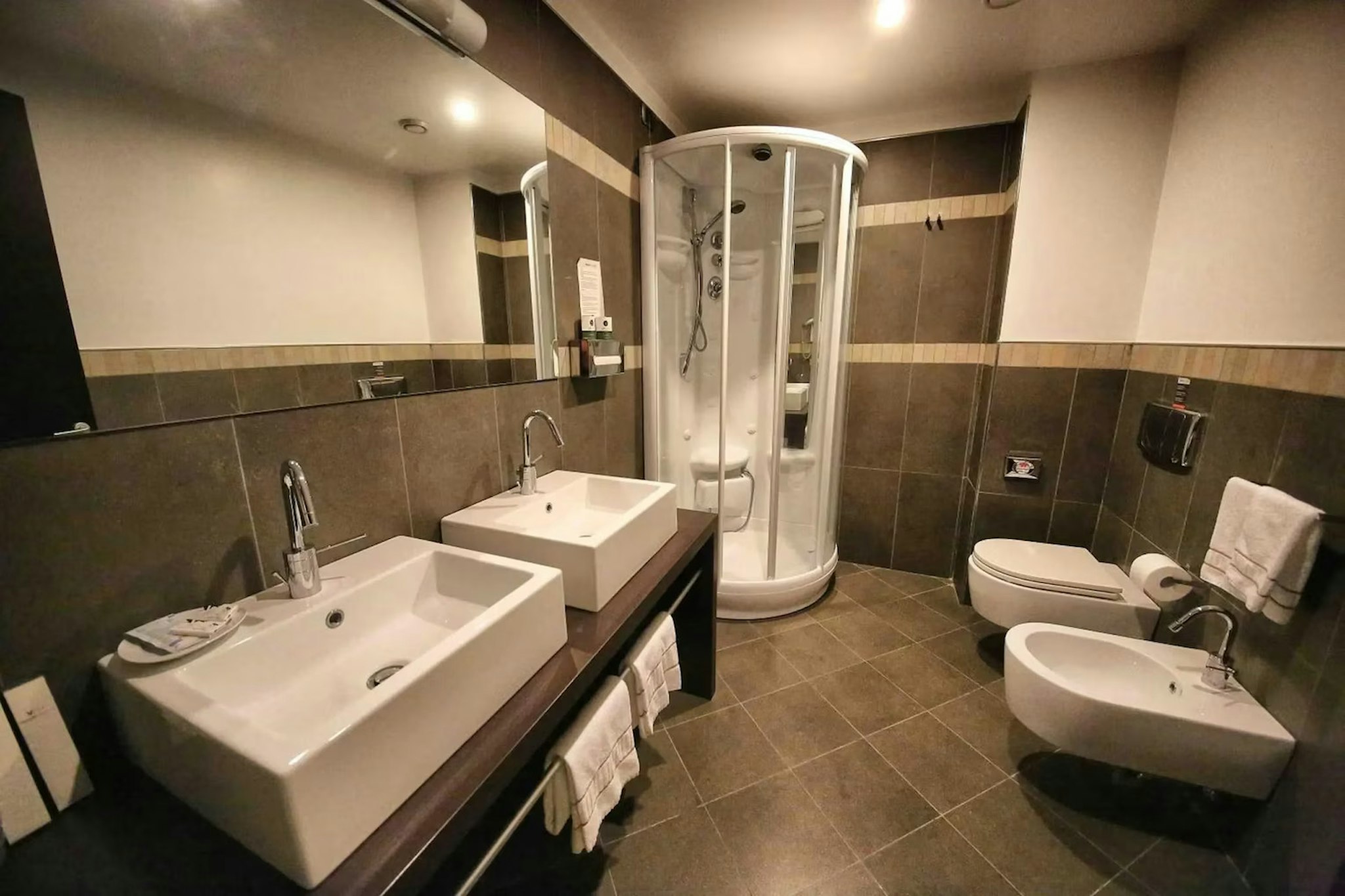 Vercelli Palace Hotel 43/44