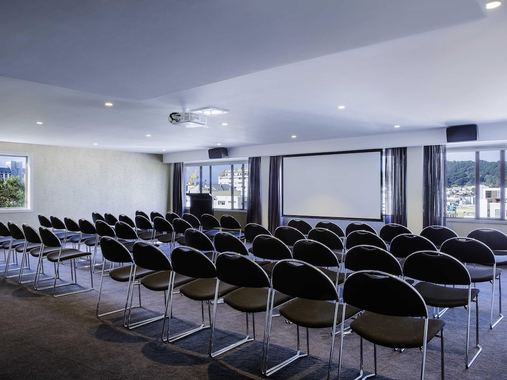 Movenpick Hotel Wellington 52/62