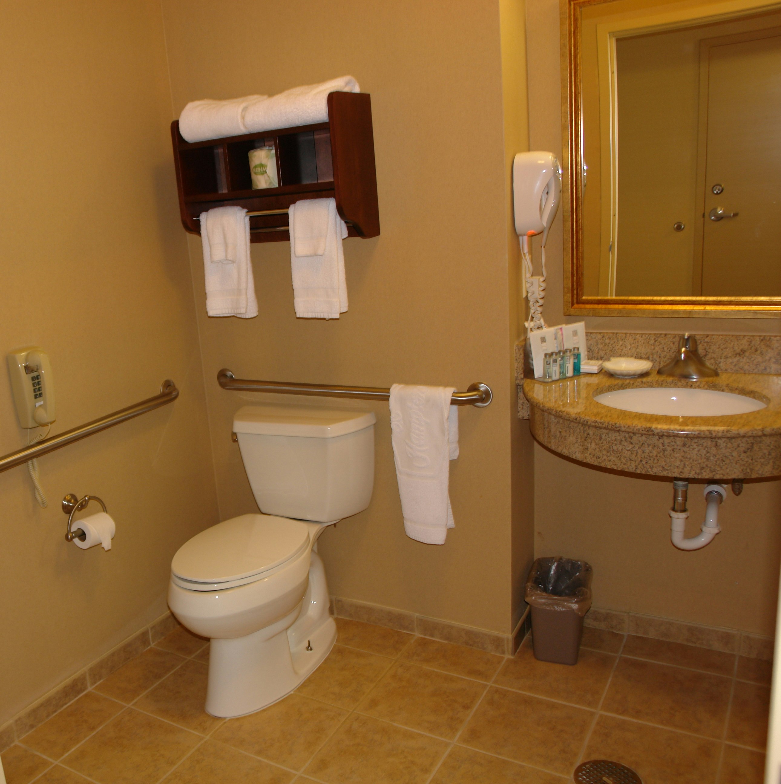 Hampton Inn Gallipolis 32/35