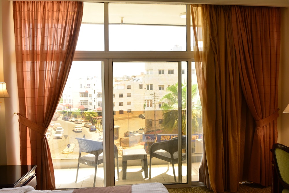 Rama Hotel 16/31