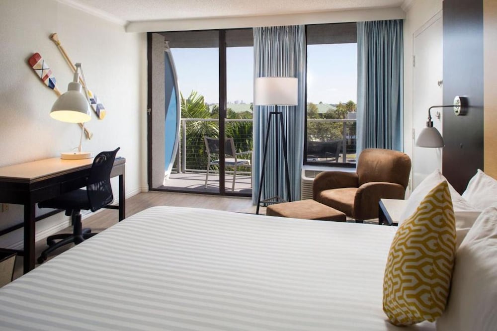 The Godfrey Hotel & Cabanas Tampa 21/41