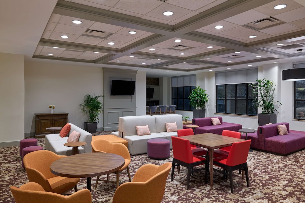 Hilton Garden Inn Bloomington, IN 69/78