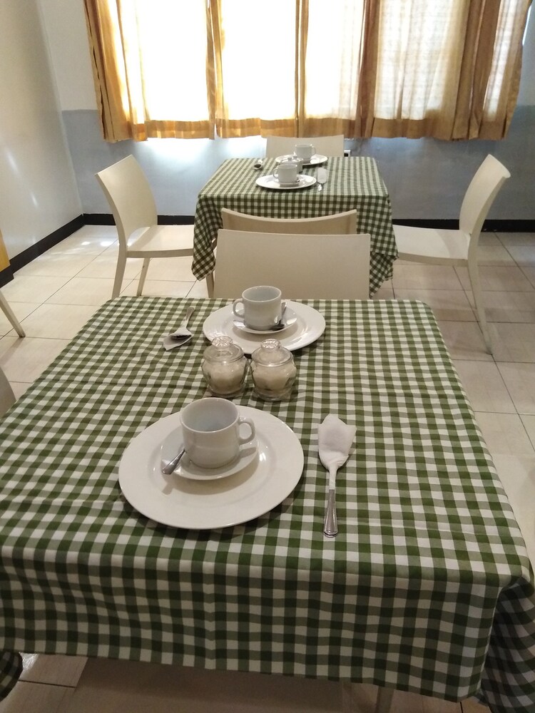 Jupiter Suites 43/50