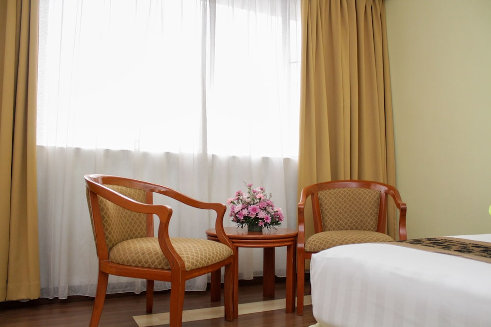 Hotel Sandakan 36/75