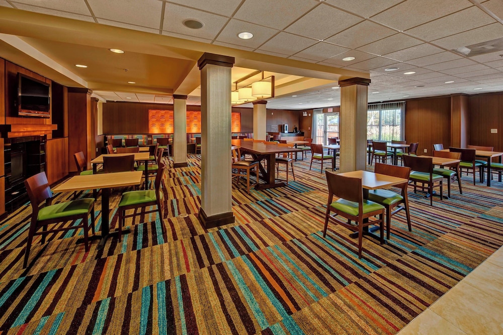 Fairfield Inn & Suites by Marriott Memphis Olive Branch 35/50
