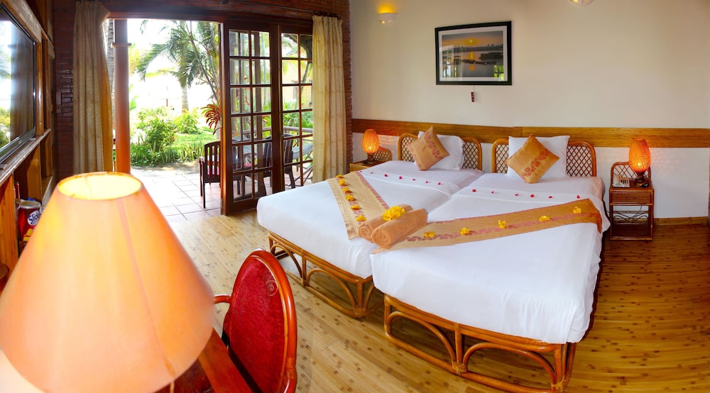 bungalow, sea view