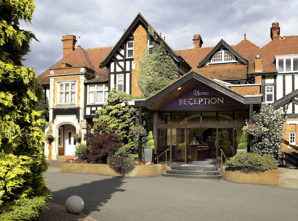 Chesford Grange Hotel in KENILWORTH