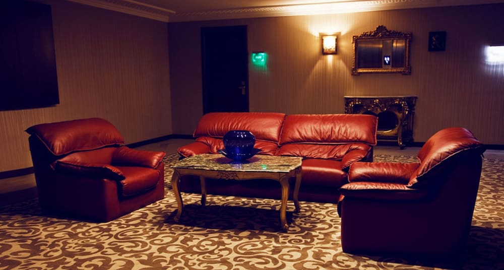 Suadiye Hotel 42/63
