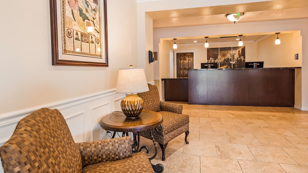 Best Western Salinas Monterey Hotel 13/37