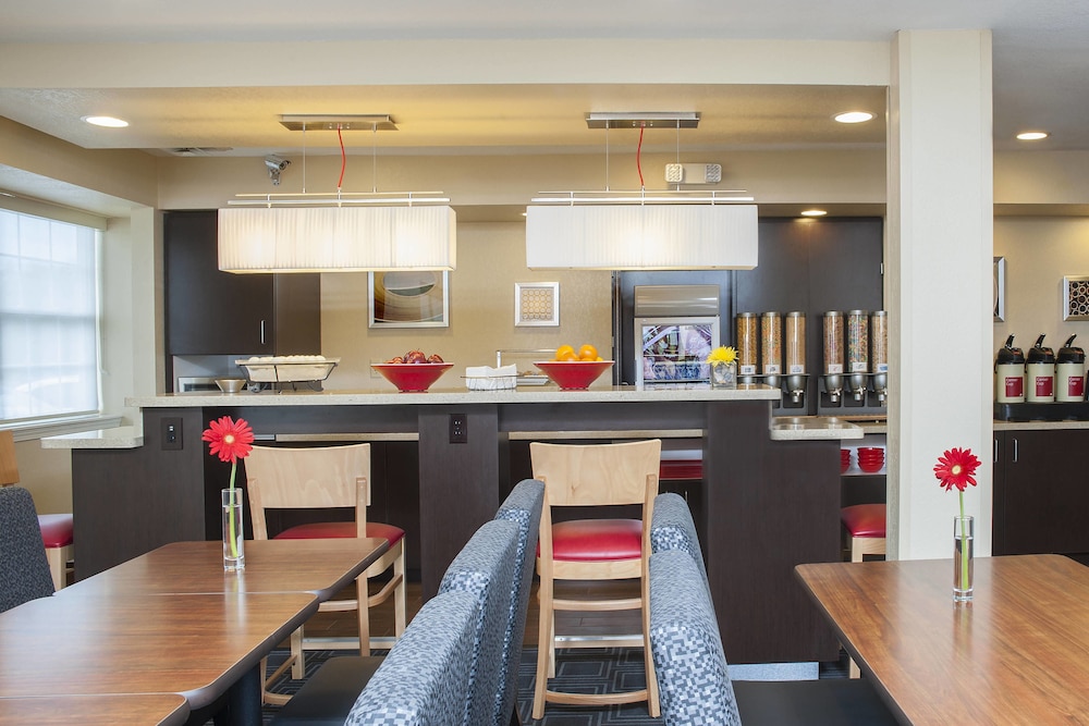 Towneplace Suites Indianapolis Park 100 14/18