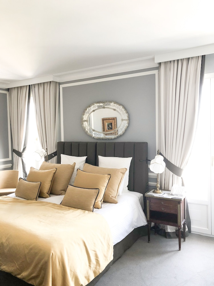 Villa Belrose 34/76