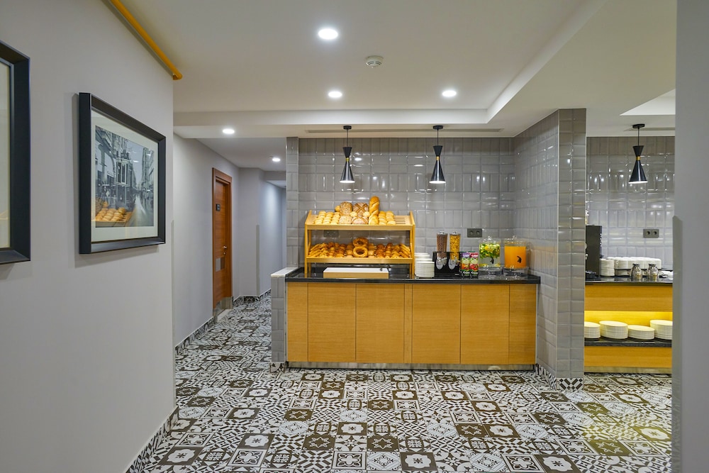 Akka Suites Taksim Hotel 8/50
