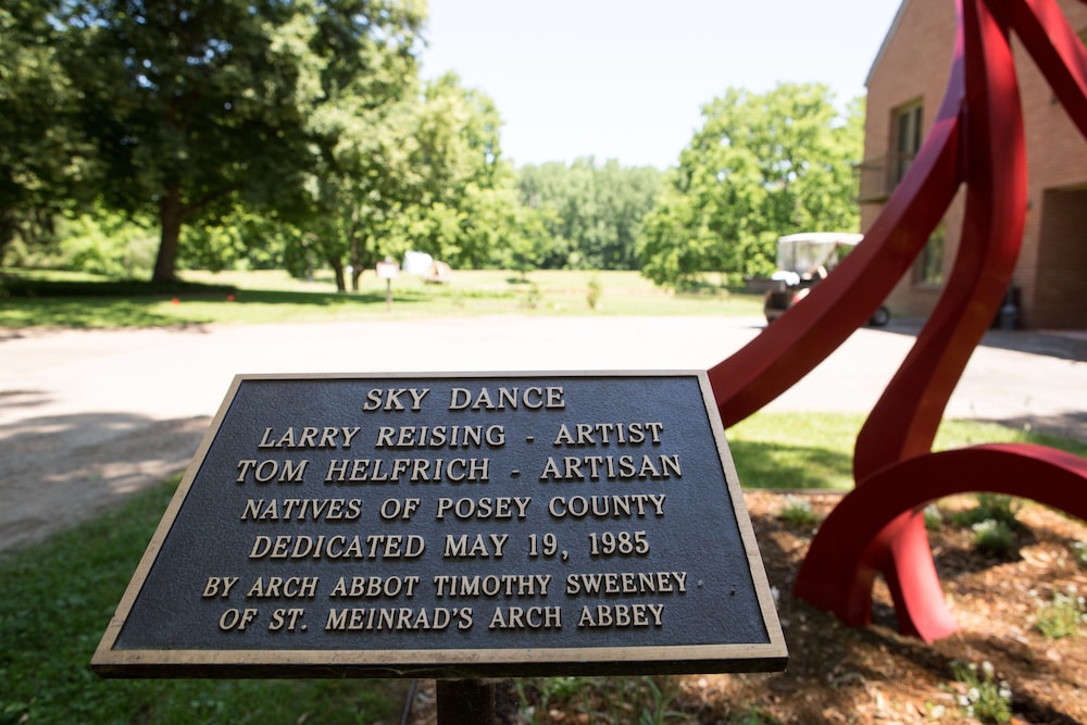 New Harmony Inn Resort & Conference Center 28/49