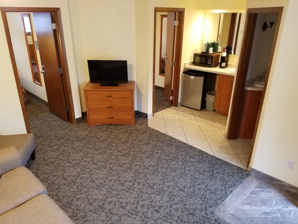 Black Hawk Motel 29/50