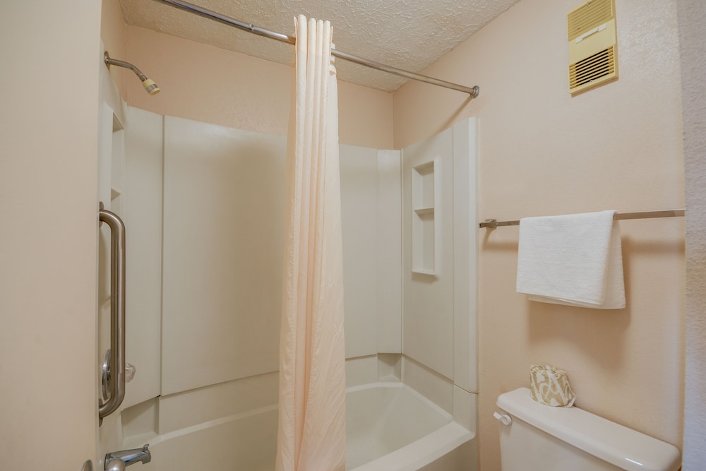 Budget Inn Norfolk Va 39/42