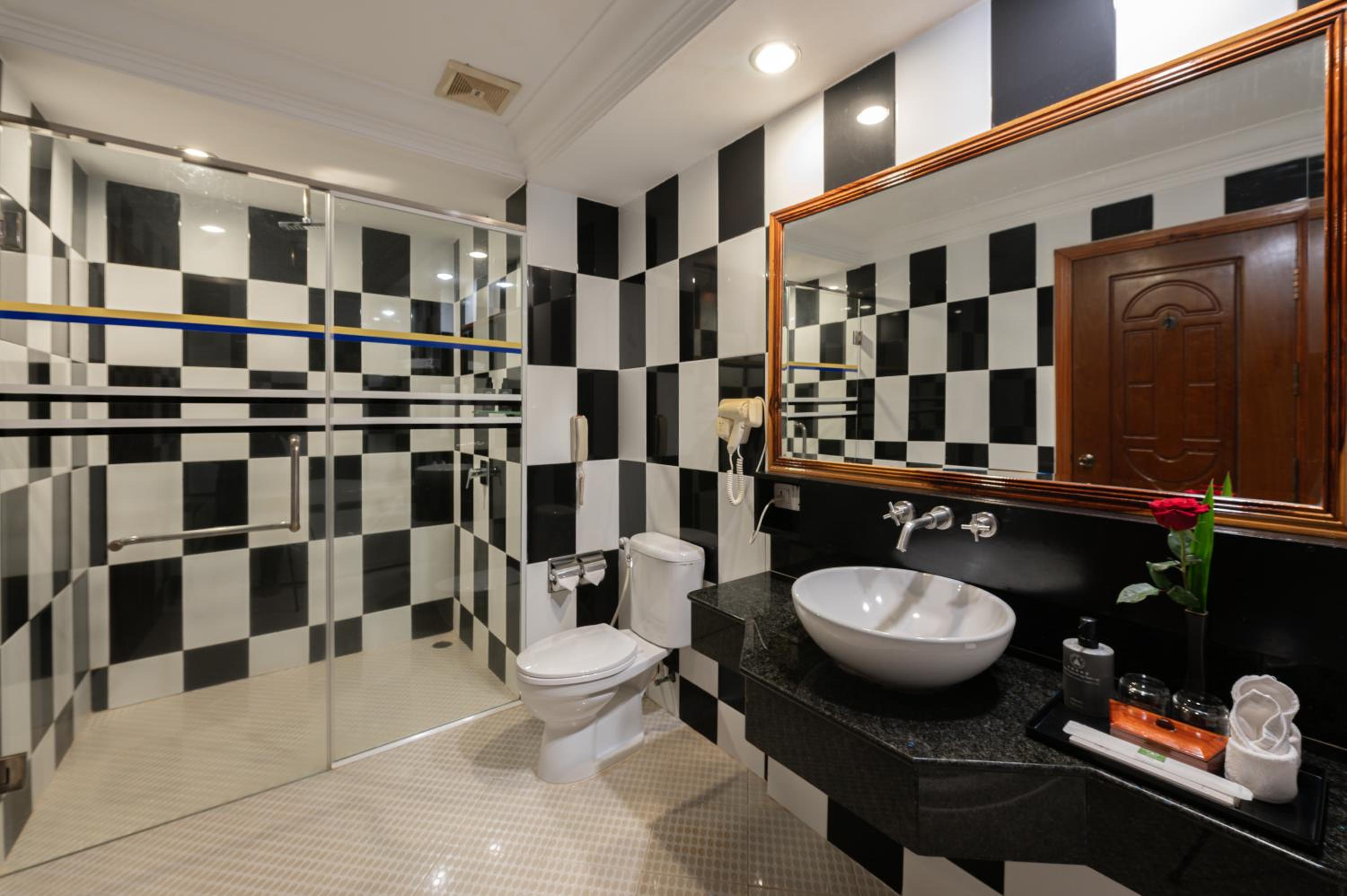 غرفة حصرية بريميوم ديلوكس، Hotel Somadevi Angkor Premium 9/10