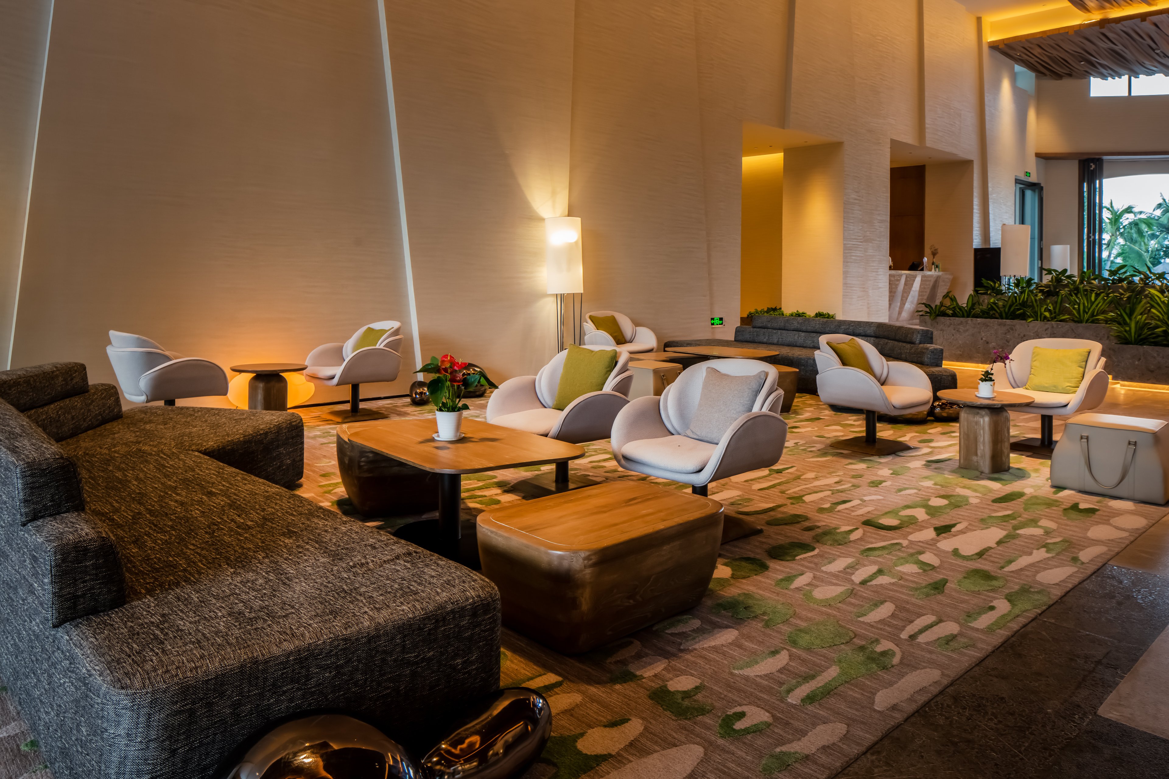 HOLIDAY INN RESORT SANYA BAY 25/50