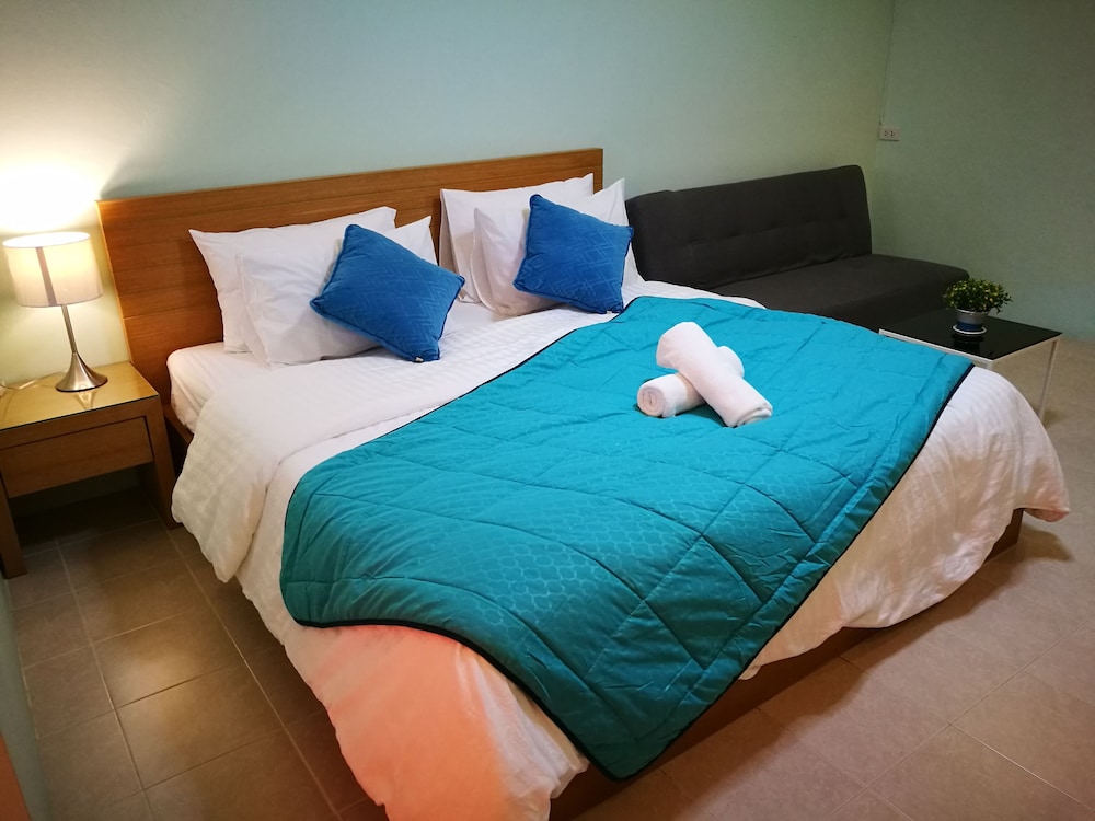 J Residence 13/46