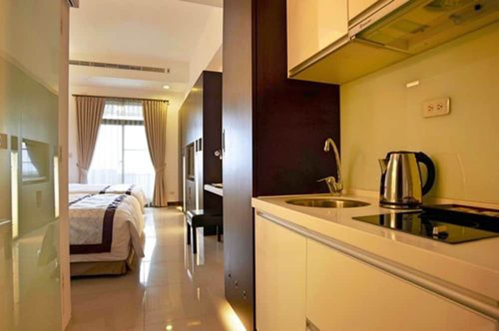 MASTER HOTEL 25/25
