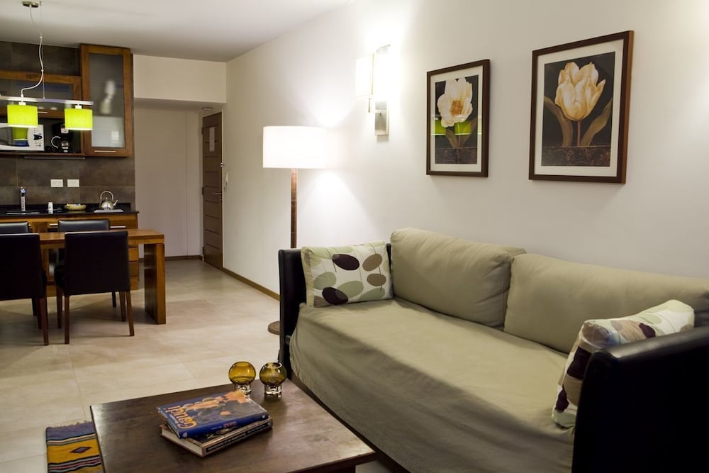 PIEDRAS SUITES(formerly Babel Suites) 9/14