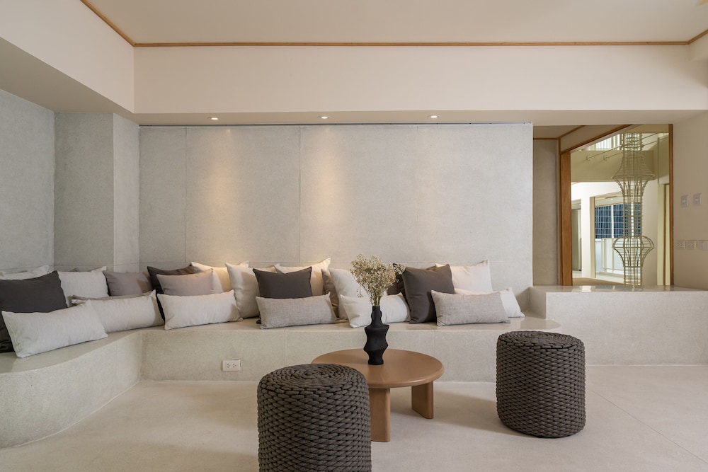 YANH Ratchawat hotel 27/50