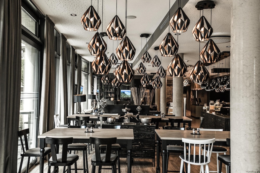HARBR. hotel Konstanz 51/66