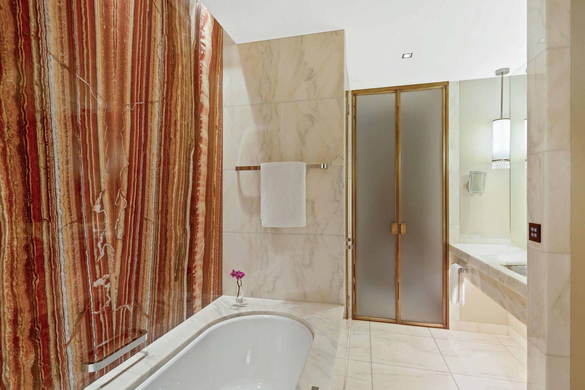 Park, Deluxe, Suite