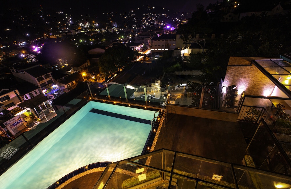 Sevana City Hotel Kandy 55/58