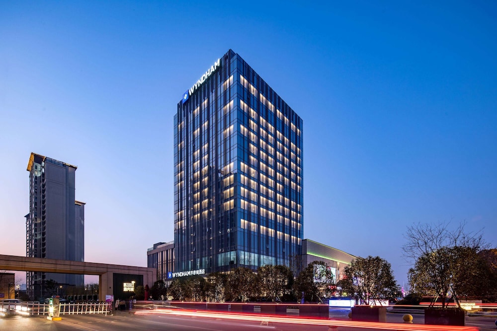 Wyndham Changzhou Xinbei 3/26